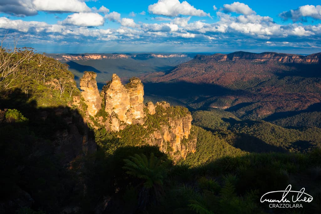 The Three Sisters at Echo Point in the Blue Mountains